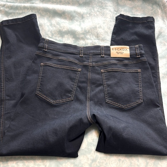 Escada Denim - ESCADA JEANS